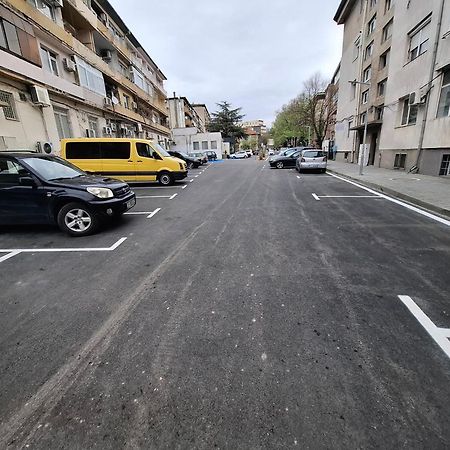 3 Rooms Apartment, Top Center, 1St Floor, Aubg, Free Parking, Pc I5 Ssd, 3 Led Tvs 200 Channels, Wifi, Terrace, Easy-Late Check-In, Stay Before Greece Благоэвгард Экстерьер фото