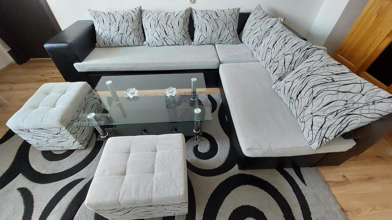 3 Rooms Apartment, Top Center, 1St Floor, Aubg, Free Parking, Pc I5 Ssd, 3 Led Tvs 200 Channels, Wifi, Terrace, Easy-Late Check-In, Stay Before Greece Благоэвгард Экстерьер фото